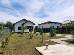 Buturugeni, casa deosebita, langa Bucuresti 20 km, proprietate personala
